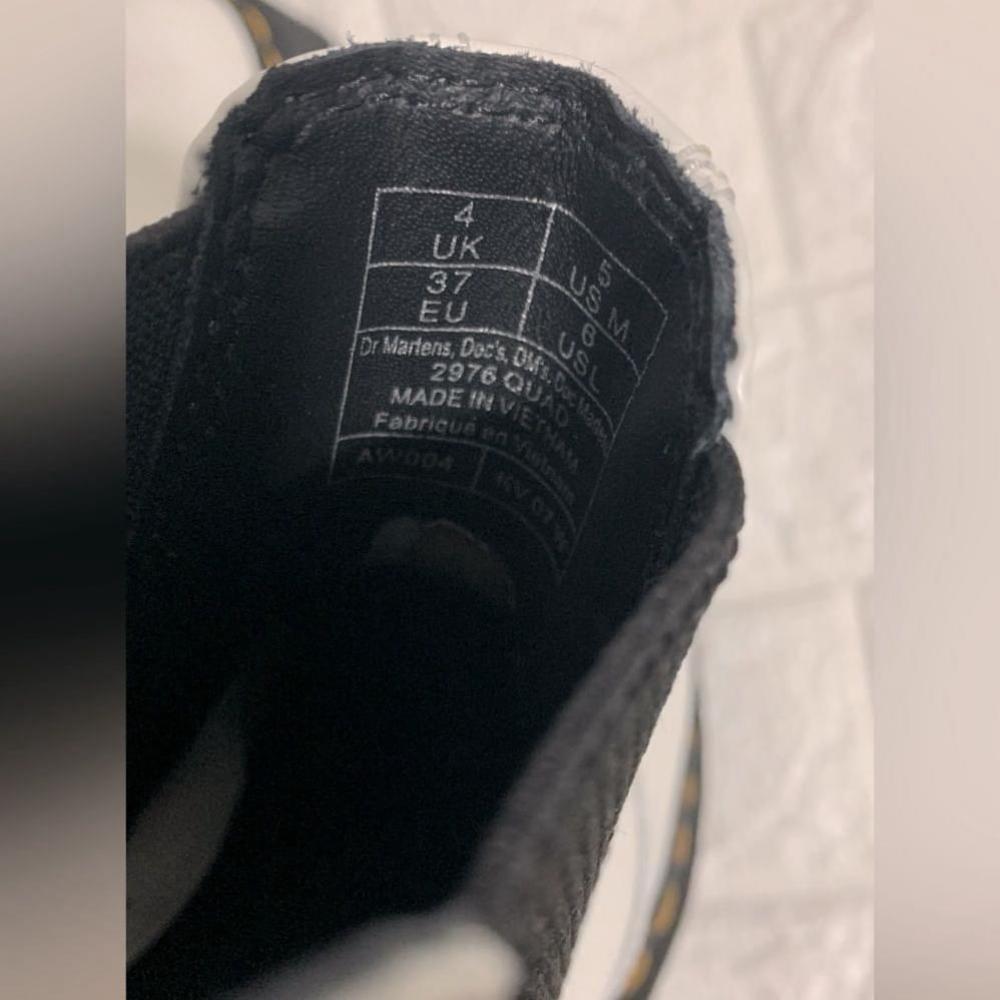 BRAND NEW CONDITION DR MARTENS 2976 QUAD SMOOTH PLATFORM BOOT | THICK SOLE |LOOP - Picture 4 of 8